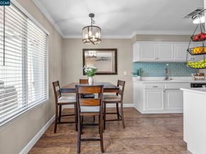 825 Oak Grove Rd 62, Concord CA 94518