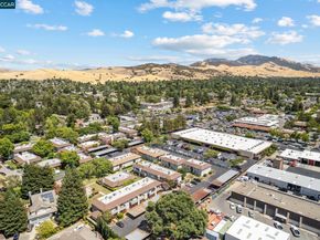 825 Oak Grove Rd 62, Concord CA 94518