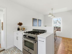 1564 Sacramento St, Berkeley CA 94702