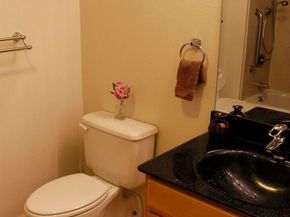 989 Webster St 450, Oakland CA 94607