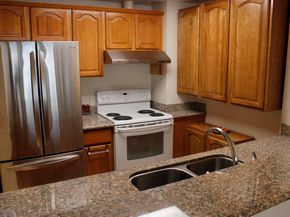 989 Webster St 450, Oakland CA 94607