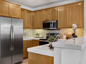 655 12Th St 205, Oakland CA 94607