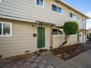 19423-19425 Greenwood Dr, Cupertino CA 95014