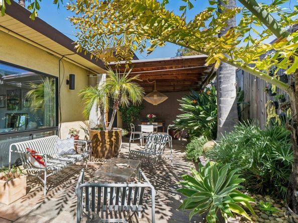 2938 Morgan Ave, Oakland CA 94602