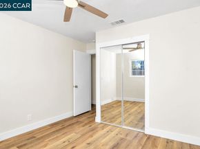 34 Midhill Rd, Martinez CA 94553