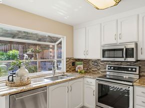 7738 Fairoaks Dr, Pleasanton CA 94588