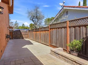 7738 Fairoaks Dr, Pleasanton CA 94588