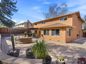 7738 Fairoaks Dr, Pleasanton CA 94588