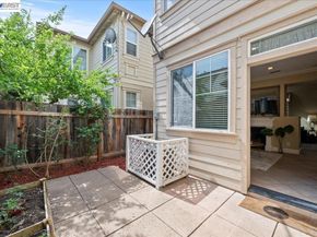 107 Limestone Cmn, Livermore CA 94550