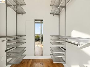 201 4Th St 601, Oakland CA 94607