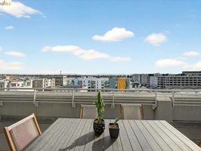 201 4Th St 601, Oakland CA 94607