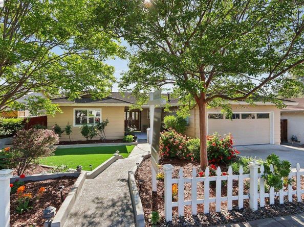 42447 Paseo Padre Pkwy, Fremont CA 94539