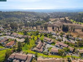 131 Ironwood, Oakland CA 94605