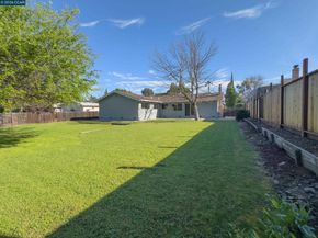 4130 Storey Ln, Concord CA 94518