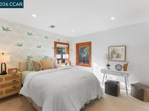 1079 W Holly Dr, Walnut Creek CA 94598