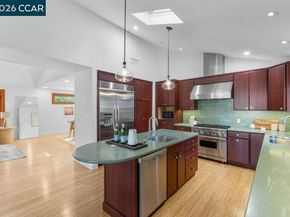 1079 W Holly Dr, Walnut Creek CA 94598