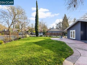 1079 W Holly Dr, Walnut Creek CA 94598