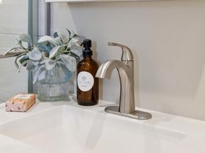 1092 Dwight Way, Berkeley CA 94710