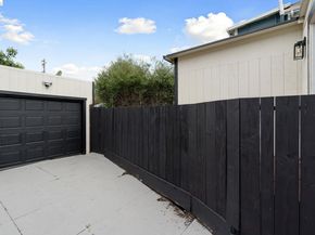 1004 39Th St, Oakland CA 94608