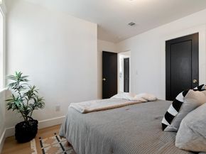 1004 39Th St, Oakland CA 94608