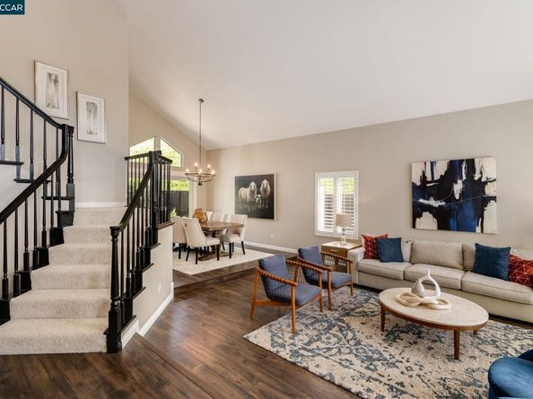 92 Hillview Dr, Danville CA 94506