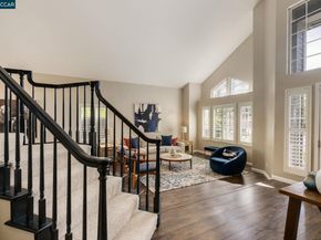 92 Hillview Dr, Danville CA 94506