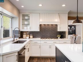 92 Hillview Dr, Danville CA 94506