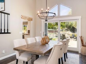 92 Hillview Dr, Danville CA 94506