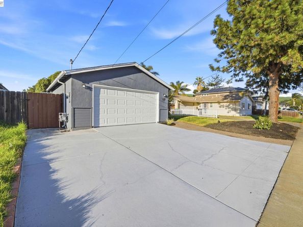 137 Tamarack Dr, Union City CA 94587