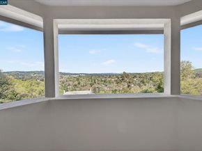 137 Rudgear Dr, Walnut Creek CA 94596