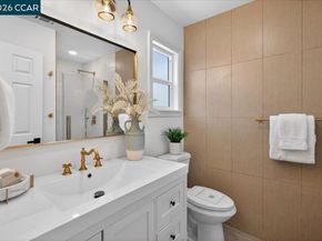 2481 Casa Way, Walnut Creek CA 94597