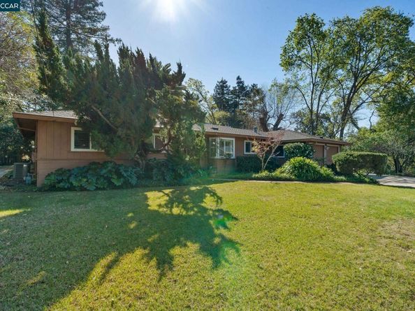 1174 Saint Francis Dr, Concord CA 94518