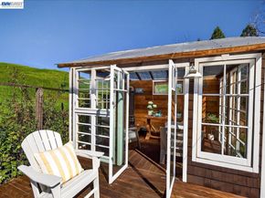 976 Richard Ln, Danville CA 94526