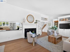 976 Richard Ln, Danville CA 94526