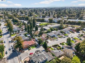 792 8th Ave, Redwood City CA 94063