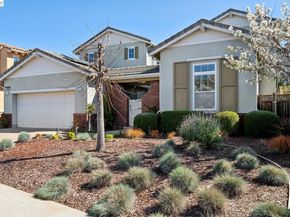 130 Arundel Dr, Hayward CA 94542