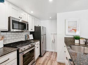 809 Villa Lane 2, Moraga CA 94566
