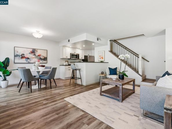 809 Villa Lane 2, Moraga CA 94566