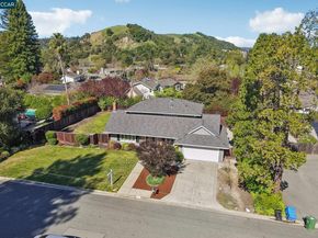 132 Whitethorne Dr, Moraga CA 94556