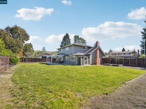 132 Whitethorne Dr, Moraga CA 94556