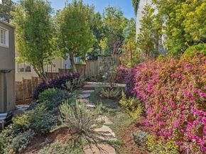 900 Rosemount Rd, Oakland CA 94610