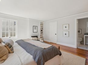 900 Rosemount Rd, Oakland CA 94610