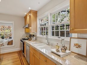 900 Rosemount Rd, Oakland CA 94610