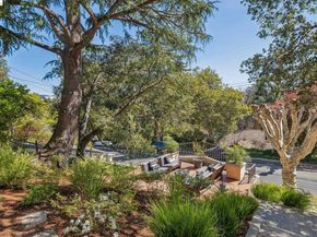 900 Rosemount Rd, Oakland CA 94610