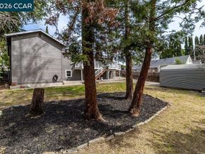 2472 Monterey Ave, Martinez CA 94553