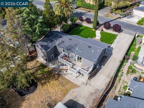 2472 Monterey Ave, Martinez CA 94553