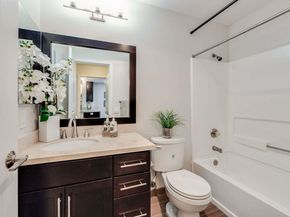 6400 Christie Ave 2215, Emeryville CA 94608