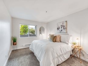 6400 Christie Ave 2215, Emeryville CA 94608