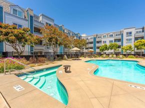 6400 Christie Ave 2215, Emeryville CA 94608