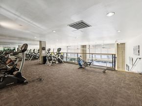 311 Oak St 720, Oakland CA 94607